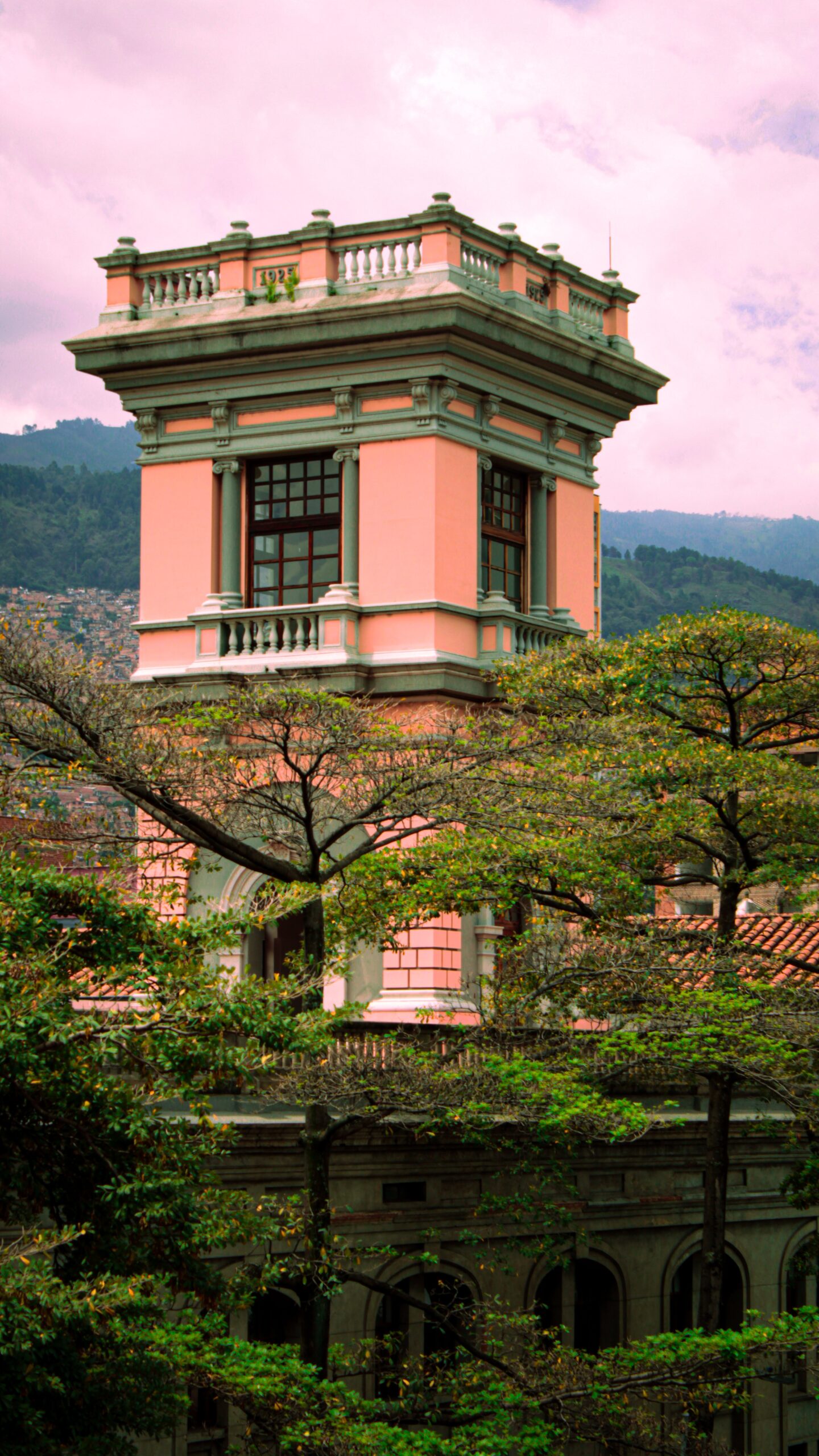 Claustro